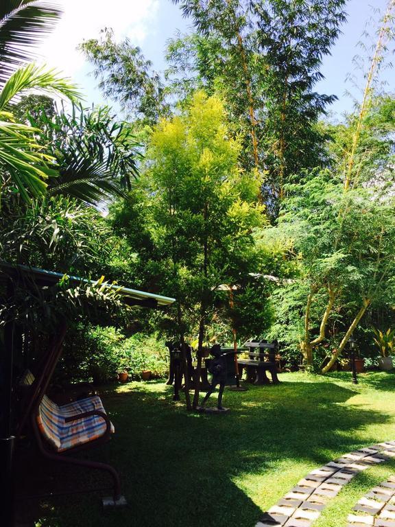 Villa Begonia Katugastota Bagian luar foto