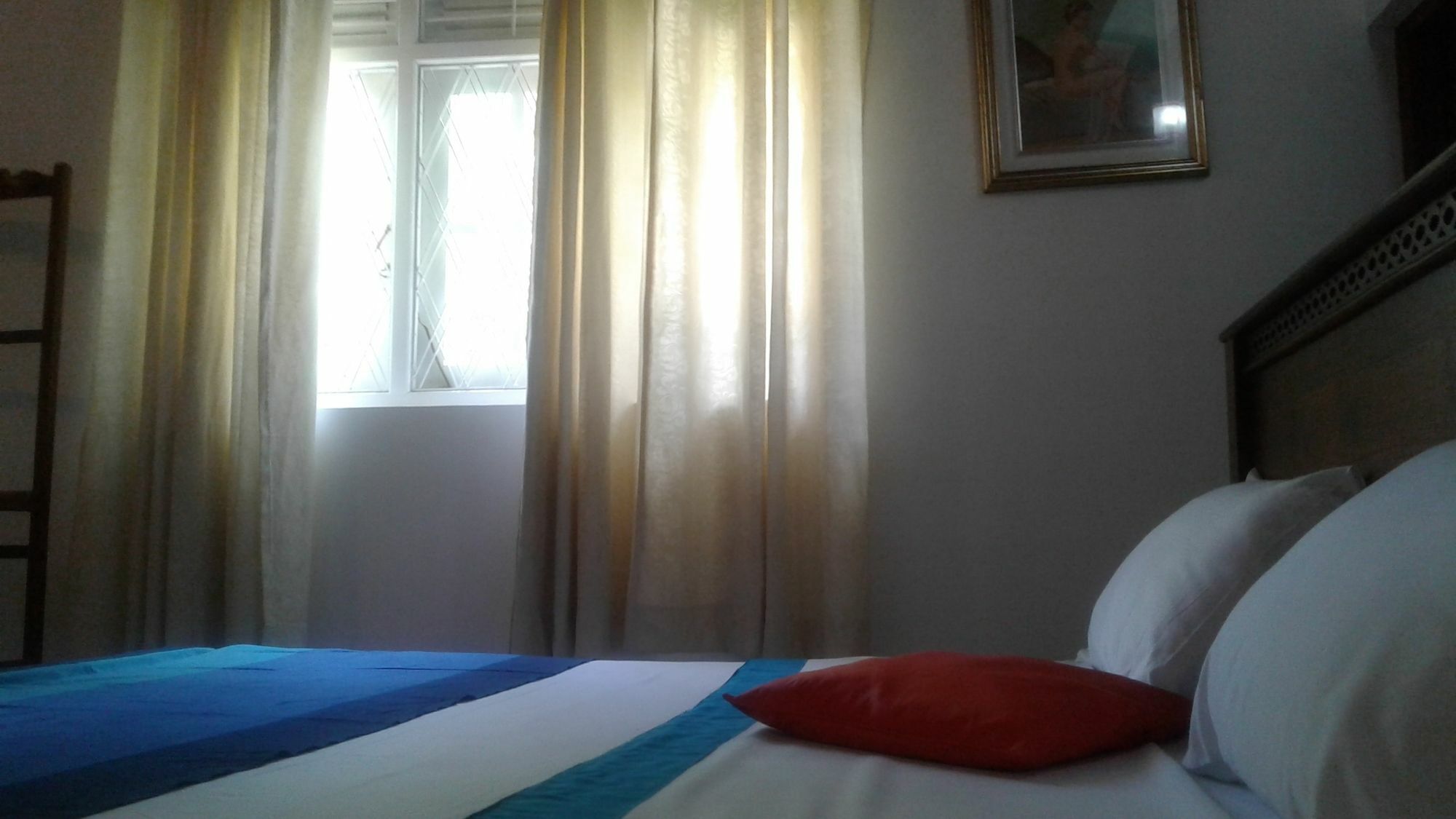 Villa Begonia Katugastota Bagian luar foto